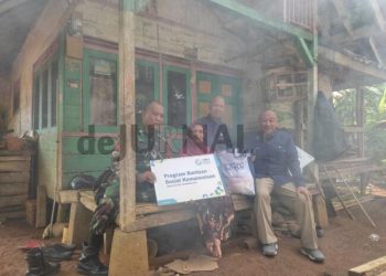 PLN UP3 Tasikmalaya Nyala 20 Pelanggan Lewat Program Light Up The Dream