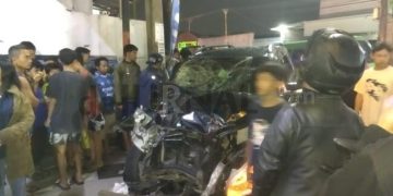 Tabrakan di Jalan Dengdek Margahayu, Akibatkan Satu Minibus dan 3 Sepeda Motor  Rusak Parah