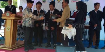 SMK Wirakarya 1 Dan 2 Ciparay Gelar Wisuda Dan Pelepasan Siswa-Siswi Kelas XII Tahun Pelajaran 2023-2024