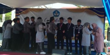 SMPN 1 Ciparay Gelar Wisuda dan Pelepasan Siswa kelas IX Disambut Meriah Tarian Ibu – Ibu Pengajar