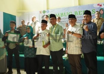 Bupati Bandung Dorong Masyarakat dan  Para Siswa untuk Magrib Mengaji