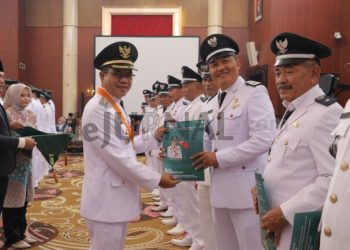 Bupati Kukuhkan Perpanjangan Masa Jabatan 270 Kepala Desa se-Kabupaten Bandung