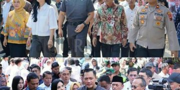 Menteri ATR/ BPN AHY Serahkan 100 Sertipikat Tanah Elektronik  di Desa Wonorejo Semarang