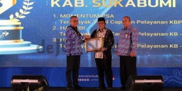 Pemkab Sukabumi Raih Penghargaan Bangga Kencana Tingkat Provinsi