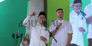 Saat Kang DS Perkenalkan Ali Syakieb Emak-emak Heboh dan Histeris