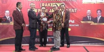 Sekda Ade Minta Perawat Dukung Program Penurunan Prevalensi Stunting