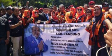 Pernah Jadi Sopir Angkot, Kini Anton Ahmad Fauzi Dilantik Jadi Anggota DPRD  Kabupaten Bandung