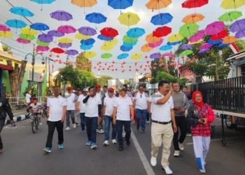 Meriah! Ribuan Warga Garut Tumpah Ruah Hadiri Launching Car Free Day