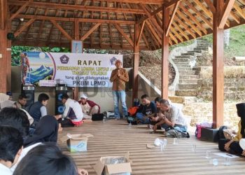 PKBM LPMD Gelar Rapat Persiapan Lomba Lintas Alam Tingkat Wilayah