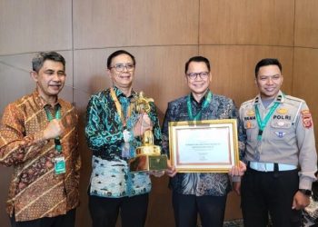 Pemkab Bandung Raih Piala Wahana Tata Nugraha dari Kementerian Perhubungan