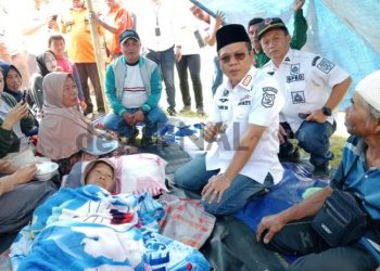 Gerak Cepat, Bupati Dadang Supriatna Turun Langsung Temui Korban Gempa Kertasari