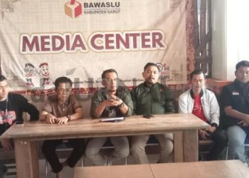 Adanya Video Dukungan Beberapa Kepala Desa Kepada Salah Satu Paslon, Ini Tindakan Bawaslu Garut