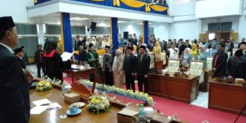 Pimpinan DPRD Kabupaten Garut Dikukuhkan, Aris Munandar Resmi Jadi Ketua