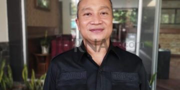 Foto:Ist/Komisioner KPU Ciamis Bidang Rendatin Tohirin diwawancara awak media pada pelaksana Bimtek Sirekap