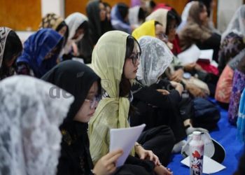 Foto:Ist/Sebanyak 114 Siswa Santo Yakobus Mengikuti Kuliah Subuh di Pondok Pesantren Darussalam, Senin 28/10/2024)