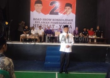 Foto: Calon Bupati Ciamis Herdiat Sunarya Saat Memberikan Sambutan Di Acara Konsolidasi Di Desa. Beber