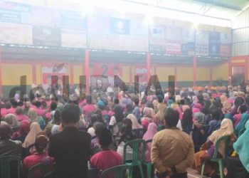 Ribuan Warga Panjalu Padati GOR Futsal dalam Kampanye Herdiat-Yana