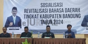 Buka Sosialisasi Revitalisasi Bahasa Daerah Kadisdik Kabupaten Bandung:  Menginspirasi Guru untuk Lebih Inovatif