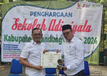 SDIT Assaidiyyah  Kutawaringin Raih  Nilai Tertinggi Sekolah Adiwiyata