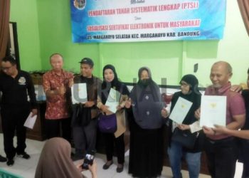Ratusan Warga Desa Margahayu Selatan Hari Ini Terima Sertifikat PTSL