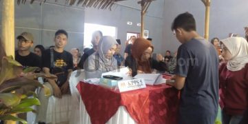 Foto : Suasana Simulasi Pemilihan di TPS 2 Sadananya Minggu (10/11/2024)