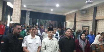 Foto : Badan Pengawas Pemilu (Bawaslu) Kabupaten Ciamis menggelar Rapat Koordinasi Evaluasi dan Proyeksi Penanganan Pelanggaran dan Penyelesaian Sengketa Pemilu bersama Awak Media dan Partai Politik di Aula Hotel Larrisa, Ciamis. Sabtu (28/12/2024)
