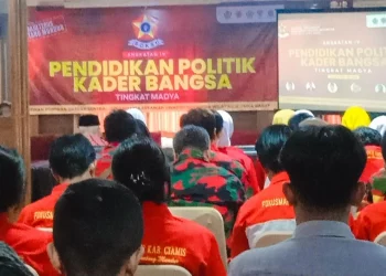 Foto : Dewan Pimpinan Daerah (Depidar) Sentral Organisasi Karyawan Swadiri Indonesia (SOKSI) Wilayah IX Jawa Barat, menggelar Pendidikan Politik Dikpol Kader Bangsa (P2KB) Tingkat Madya di Aula Hotel Priangan, Ciamis, Jawa Barat, Kamis (26/12/2024).