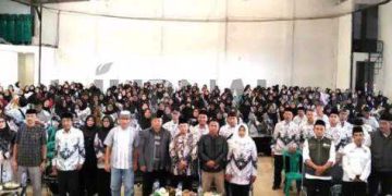 Peringati HUT ke 79 PGRI dan HGN 2024 Pengcab PGRI Arjasari Gelar Tablig Akbar