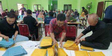 239 Bidang Sertifikat PTSL Diterima Warga Desa Marsel Hari Ini