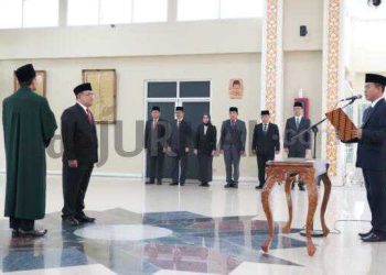 Enjang Wahyudin Jabat Kadisdik Baru, Ini Pesan Bupati Bandung Dadang Supriatna