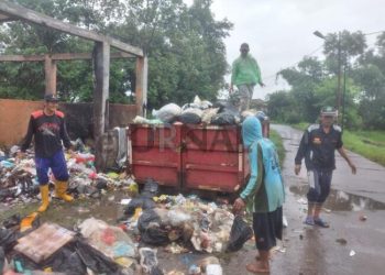 Warga berharap Secepatnya Dinas Lingkungan Hidup Agar Segera Angkut Sampah di TPS Dusun Rancabogo Desa Sukamulya