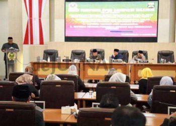 Bupati Sukabumi Sampaikan Nota Penjelasan DPRD Atas Tiga Raperda