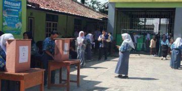 Pemilihan Ketua OSIS Ajang Belajar Berdemokrasi di SMA IT Dipatiukur Ciparay