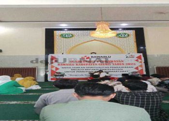 Foto : Bawaslu Menggelar Ngabuburit Pengawasan Bersama 10 organisasi