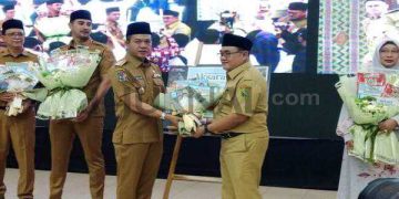 Ikhtiar Bentuk Karakter Pelajar Sunda Bupati Bandung Luncurkan Buku ‘Aksara Swara’