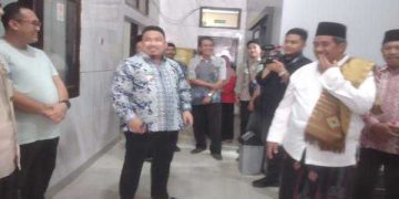 Paska Shalat Jum’at di Mesjid Agung Pagaden, Bupati Subang Singgahi Kantor Kecamatan Pagaden