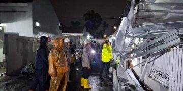 Polres Garut Laksanakan Patroli Mitigasi dan Bantu Evakuasi