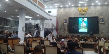 Ketegangan Sempat Mewarnai Audiensi Aliansi Umat Islam Bersama Pemkab Garut di Gedung DPRD