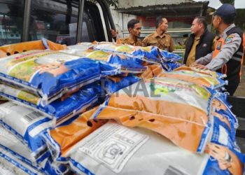 Stabilkan Harga Jelang Lebaran, Disperindag Jabar Gelar Operasi Pasar Bersubdi di Garut