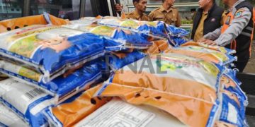 Stabilkan Harga Jelang Lebaran, Disperindag Jabar Gelar Operasi Pasar Bersubdi di Garut
