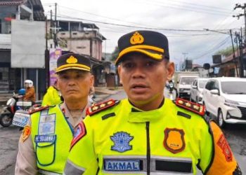 Foto : Kapolres Menerapkan Rekayasa Lalulintas One Way Parsial