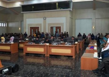 DPRD Kabupaten Sukabumi Gelar Rapat Paripurna Nota Pengantar Bupati Atas Raperda Perubahan Perda 15/2023