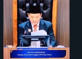 Sidang putusan Dewan Kehormatan Penyelenggara Pemilu (DKPP) Republik Indonesia (Foto: Youtobe DKPP RI)