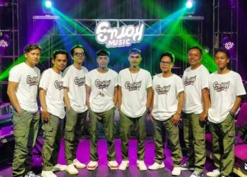 Enjoymusic, Sesuai Namanya 8 Personil Ini Enjoy Main Musik