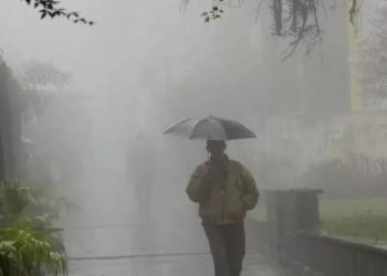 Potensi Cuaca Ekstrem di Jalur Mudik, Pemudik Jabar Diminta Waspada
