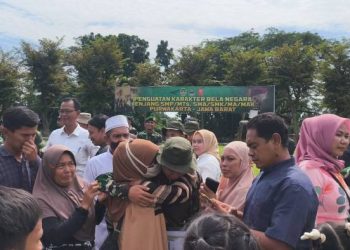 Suasana Haru Penutupan Pelatihan Pendidikan Berkarakter Bela Negara Di Purwakarta