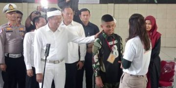 Menkomdigi Tinjau Program Pendidikan Karakter di Resimen Armed Purwakarta