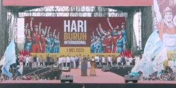Presiden Prabowo Hadiri Aksi May Day, Monas Dibanjiri Kaum Buruh