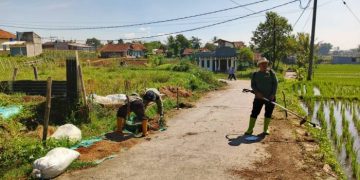 Kerja Bakti Warga Bersih-Bersih Lingkungan Desa Sagaracipta, Kades : Semoga Jadi Inspirasi