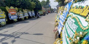 Karangan Bunga Duka Cita dan Rasa Kehilangan Untuk Anggota DPRD Kabupaten Bandung Hj. Titik Kartika Farahdiba